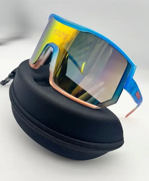 GAFAS 100% AZUL CLARO