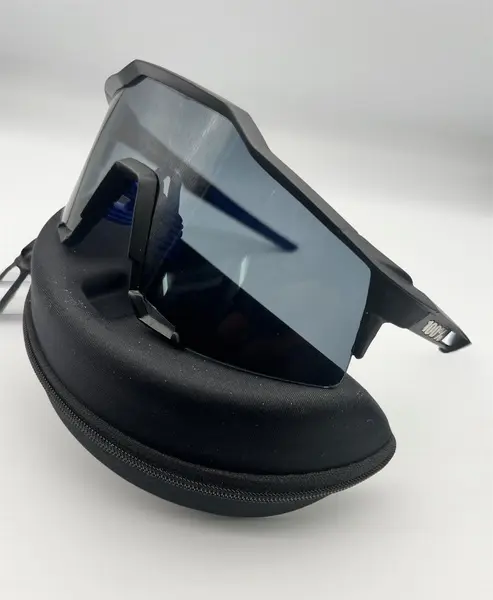 GAFAS 100% NEGRA