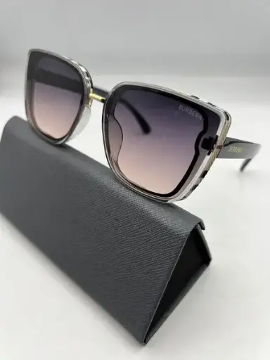 GAFAS BURBERRY NEGRA
